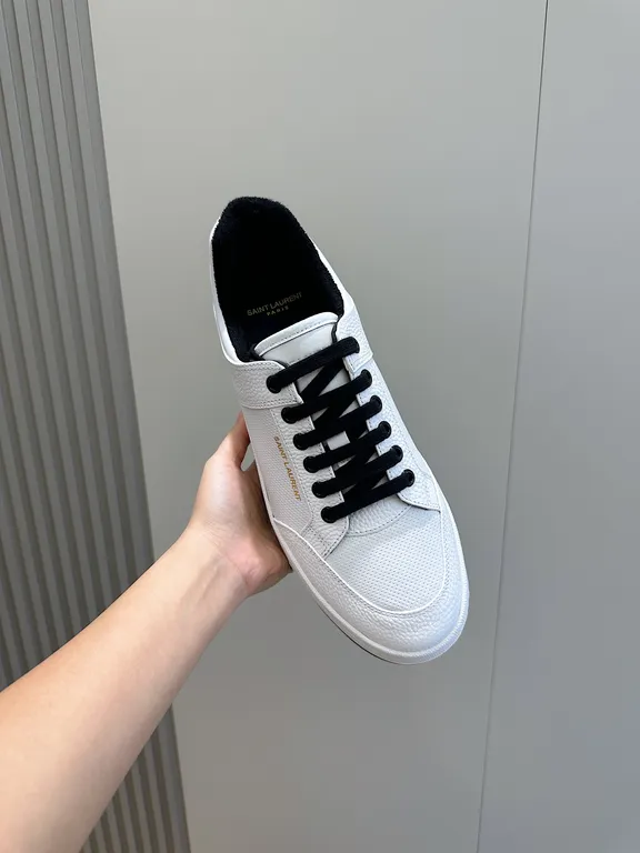 Saint Laurent Shoe 